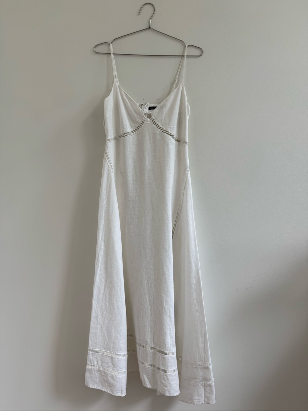 Abercrombie & Fitch White Linen Spaghetti Strap Maxi Dress